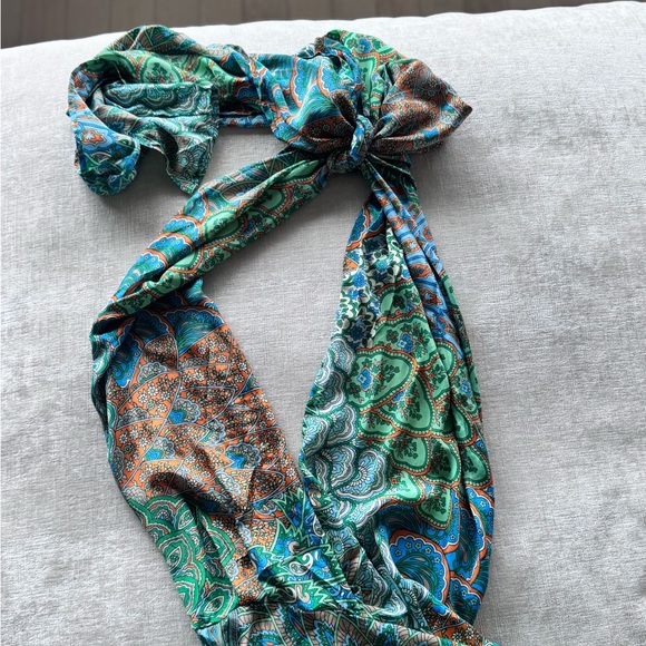 Colorful Patterned Maxi Dress - Picture 6 of 8